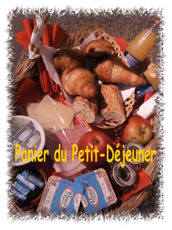 Bed and Breakfast La Gentoliere Pollestres Exterior foto