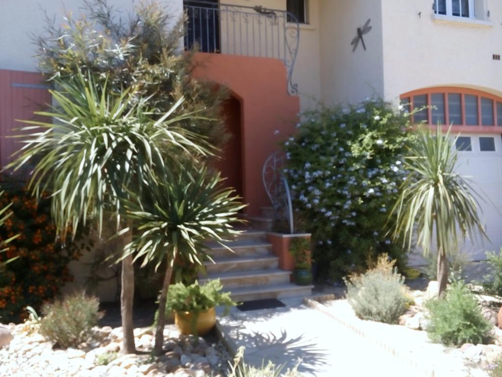 Bed and Breakfast La Gentoliere Pollestres Exterior foto