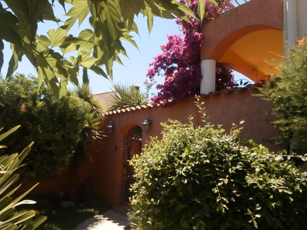Bed and Breakfast La Gentoliere Pollestres Exterior foto
