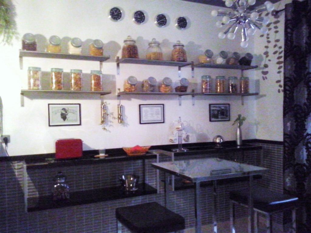 Bed and Breakfast La Gentoliere Pollestres Exterior foto