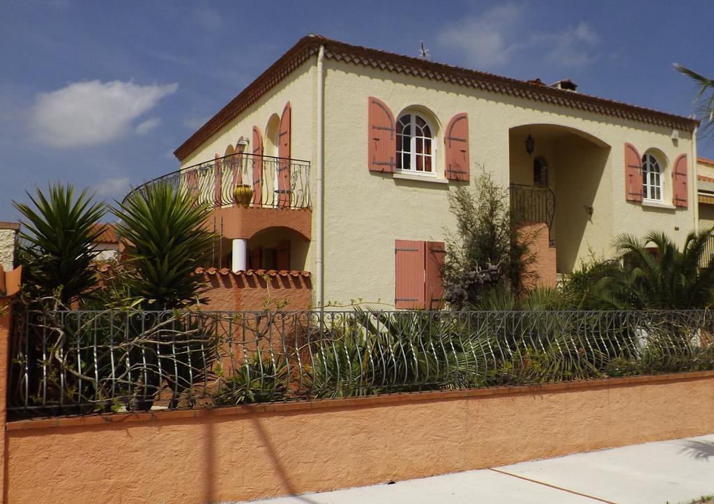 Bed and Breakfast La Gentoliere Pollestres Exterior foto